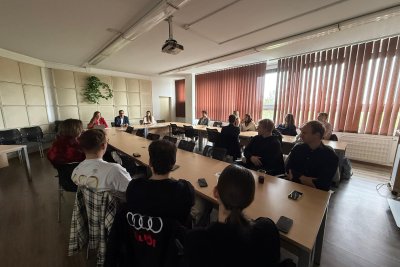 Stalo sa na FHI (zhrnutie akcií v druhom štvrťroku 2026)